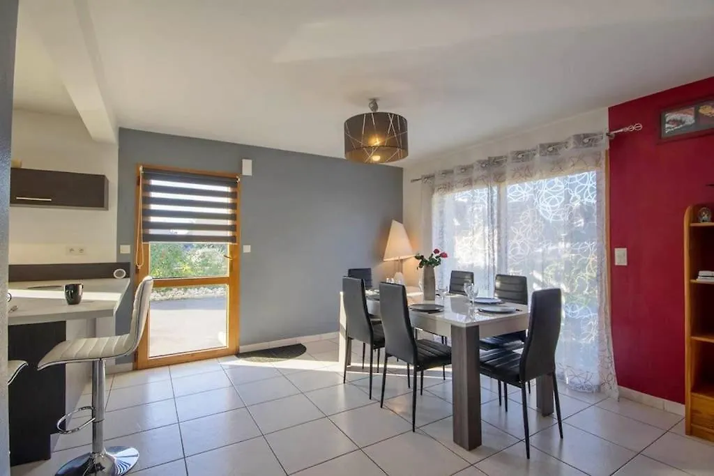 Holiday home Maison Moderne Proche Des Belles Plages Crach